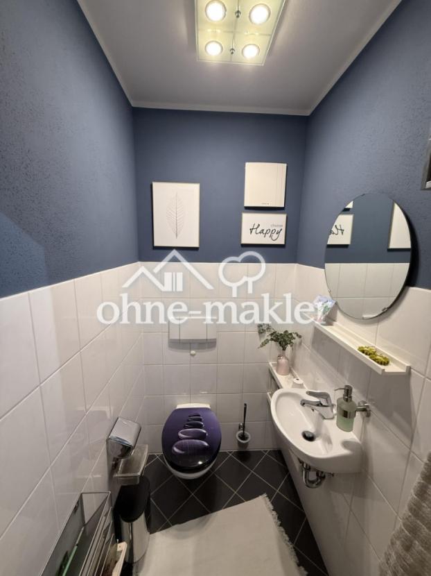 Separates Gäste-WC