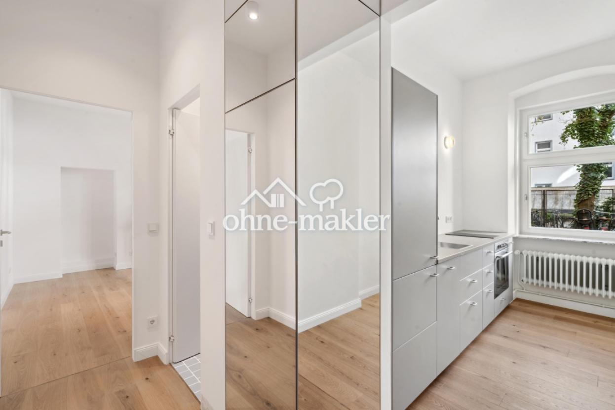 Abstellkammer Spiegelcube