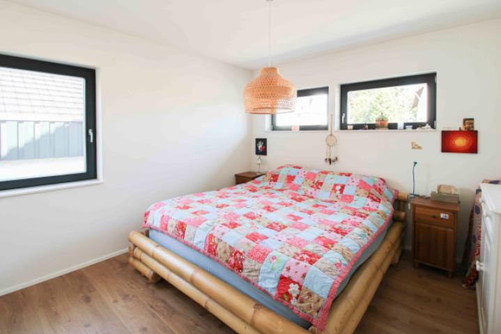 Schlafzimmer(4)