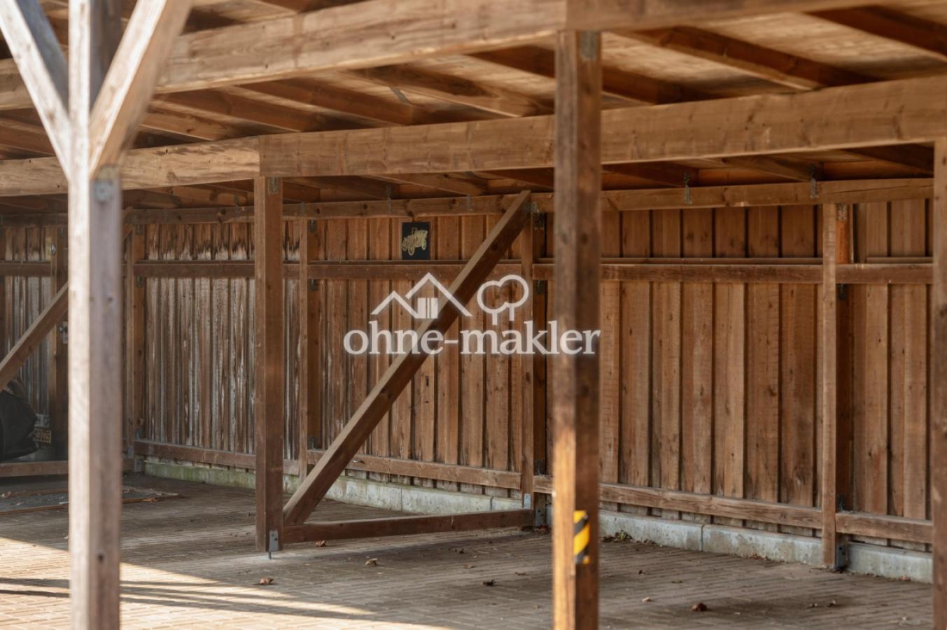 Carport Stellplatz