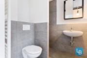 Modernes Duschbad