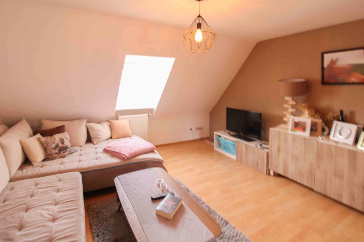 Wohnzimmer DG