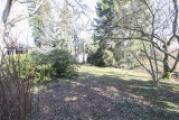 hinterer Grundstücksbereich mit Gartenhaus
