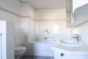 Badezimmer EG Bild 2