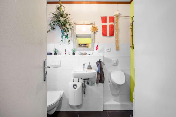 Badezimmer EG