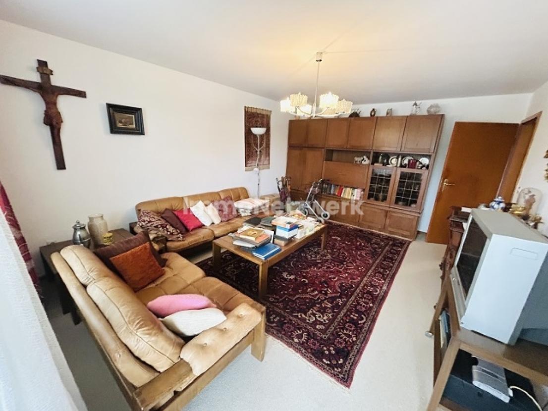 Wohnzimmer Ansicht 1