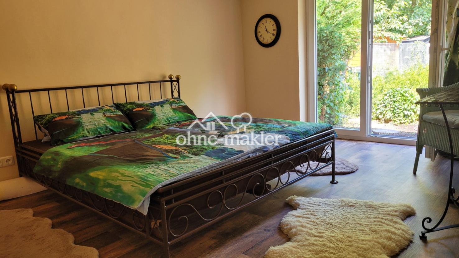 Schlafzimmer 2.WE