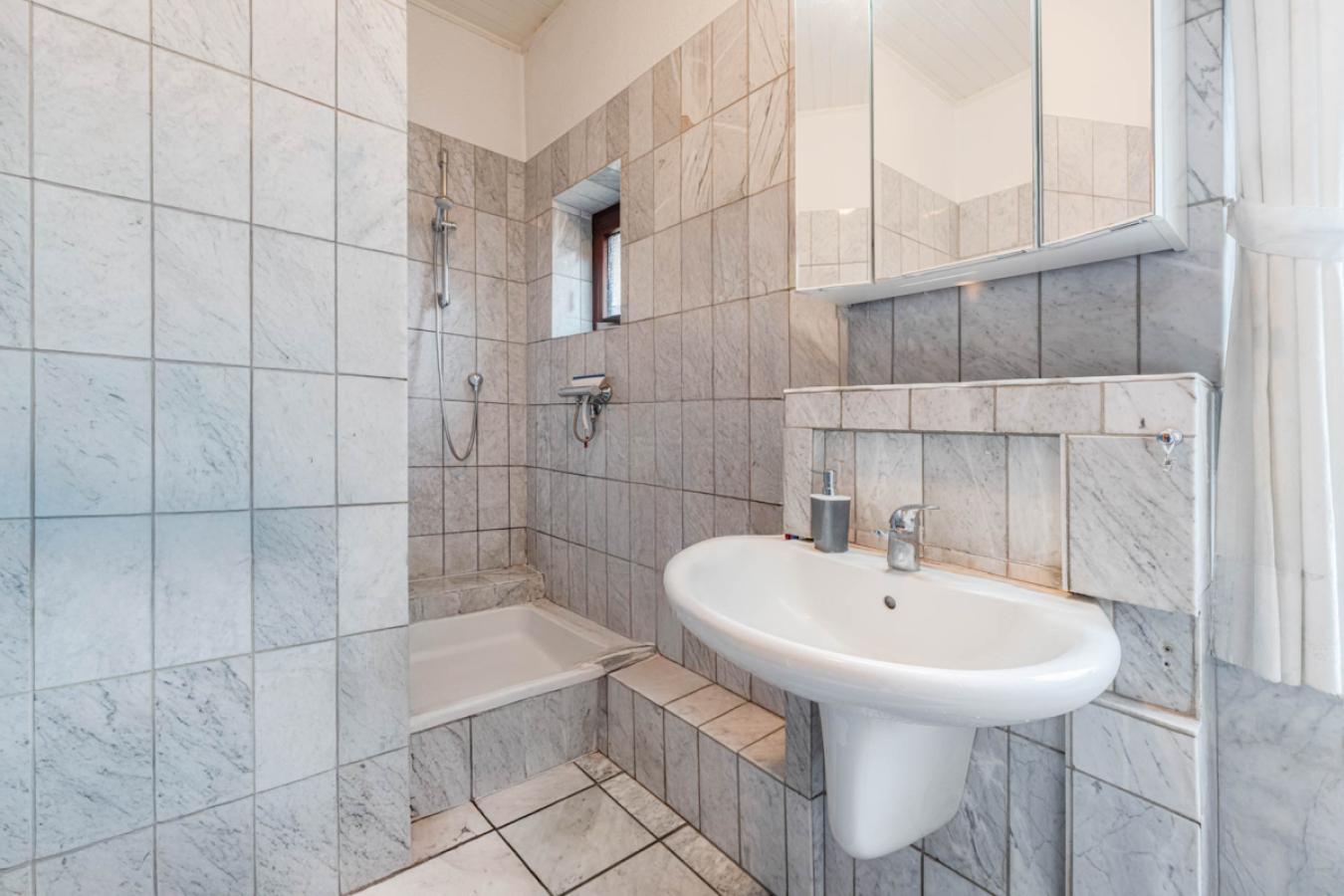 Badezimmer OG