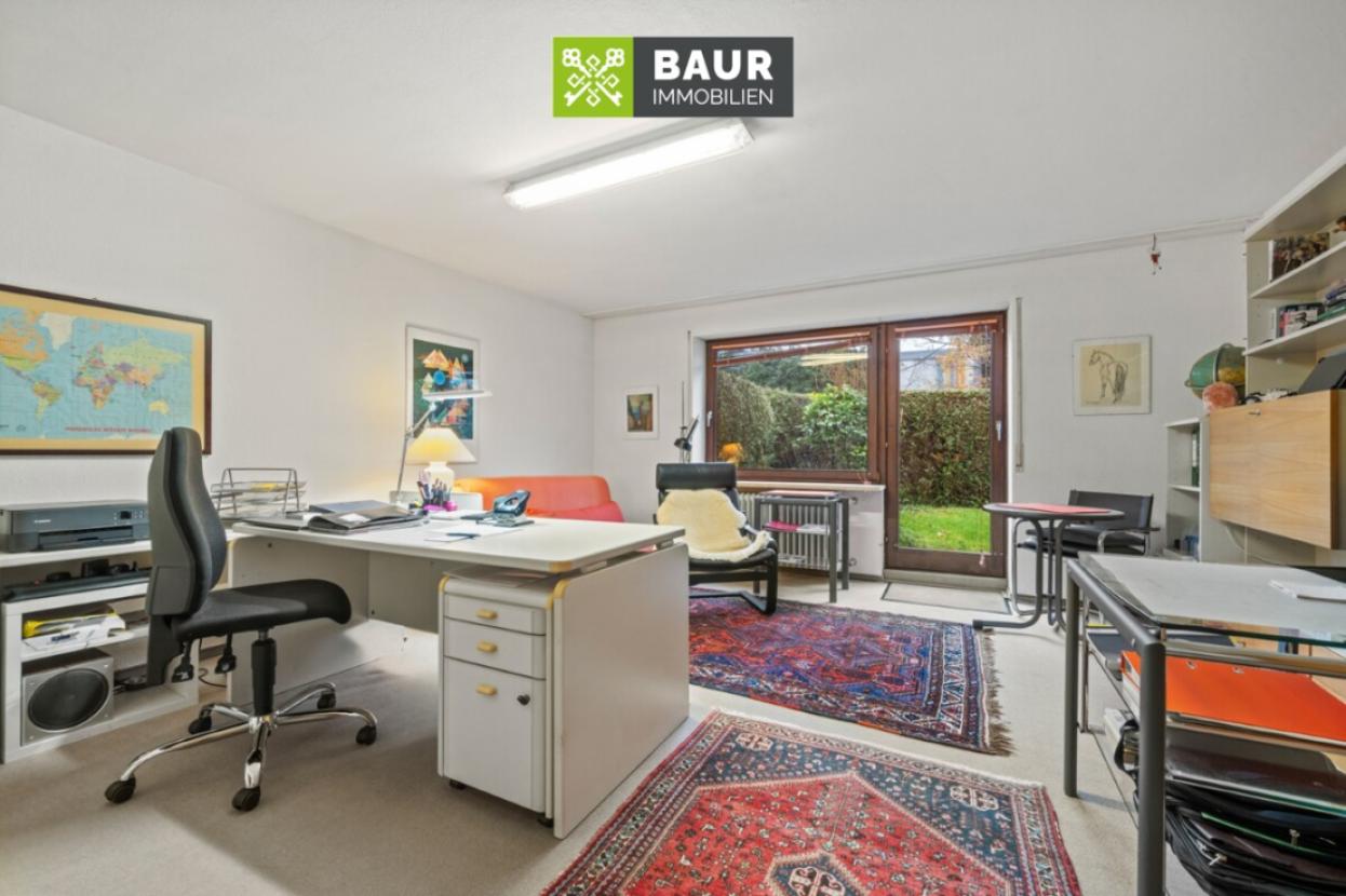 Arbeitszimmer