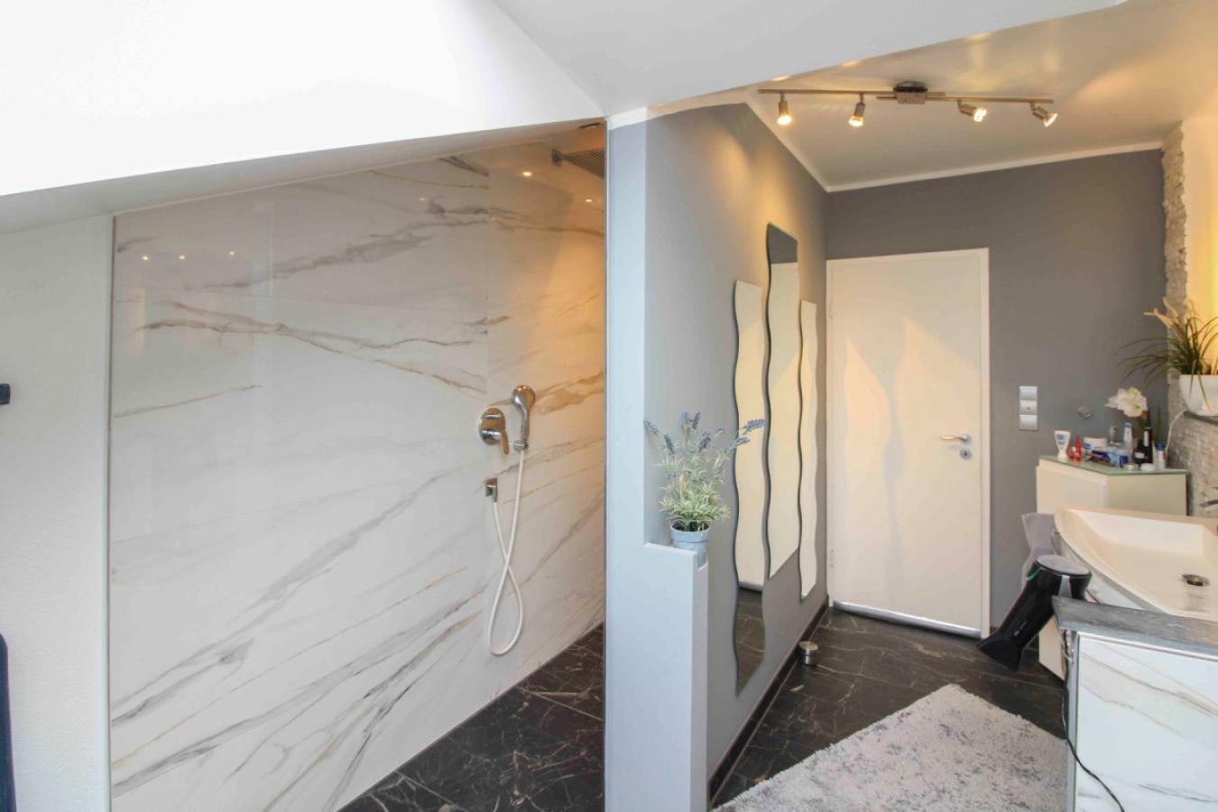 Badezimmer im Obergeschoss_