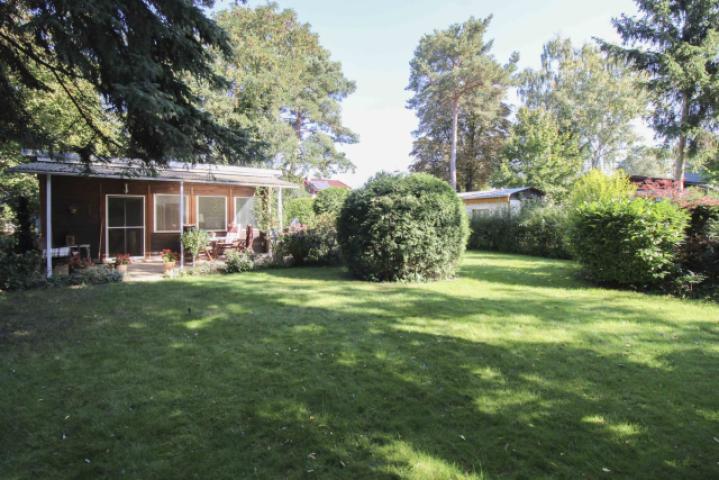 Grundstück mit Abrissobjekt