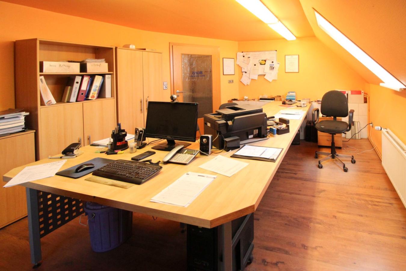 Büro