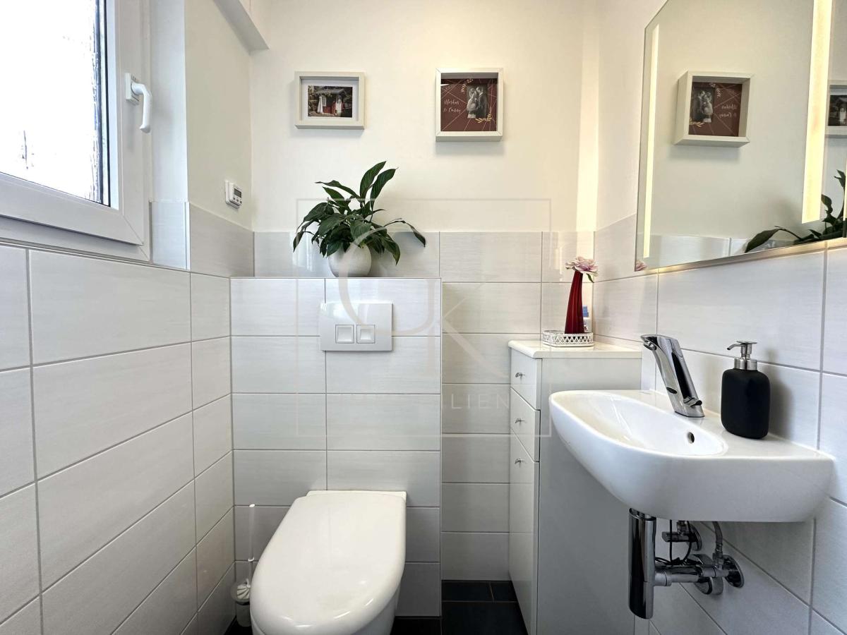 Gäste-WC EG