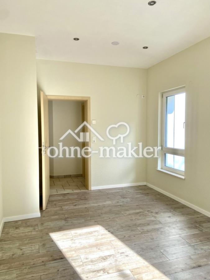 Kzi 2 mit Laminat Foto 3