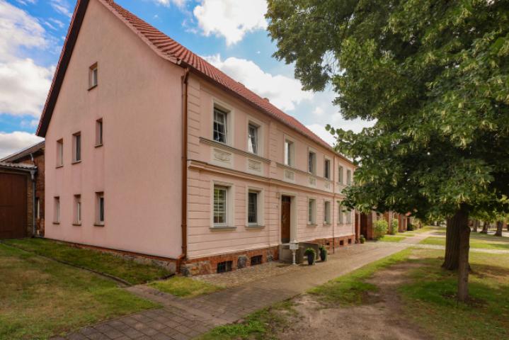 Westansicht Wohnhaus