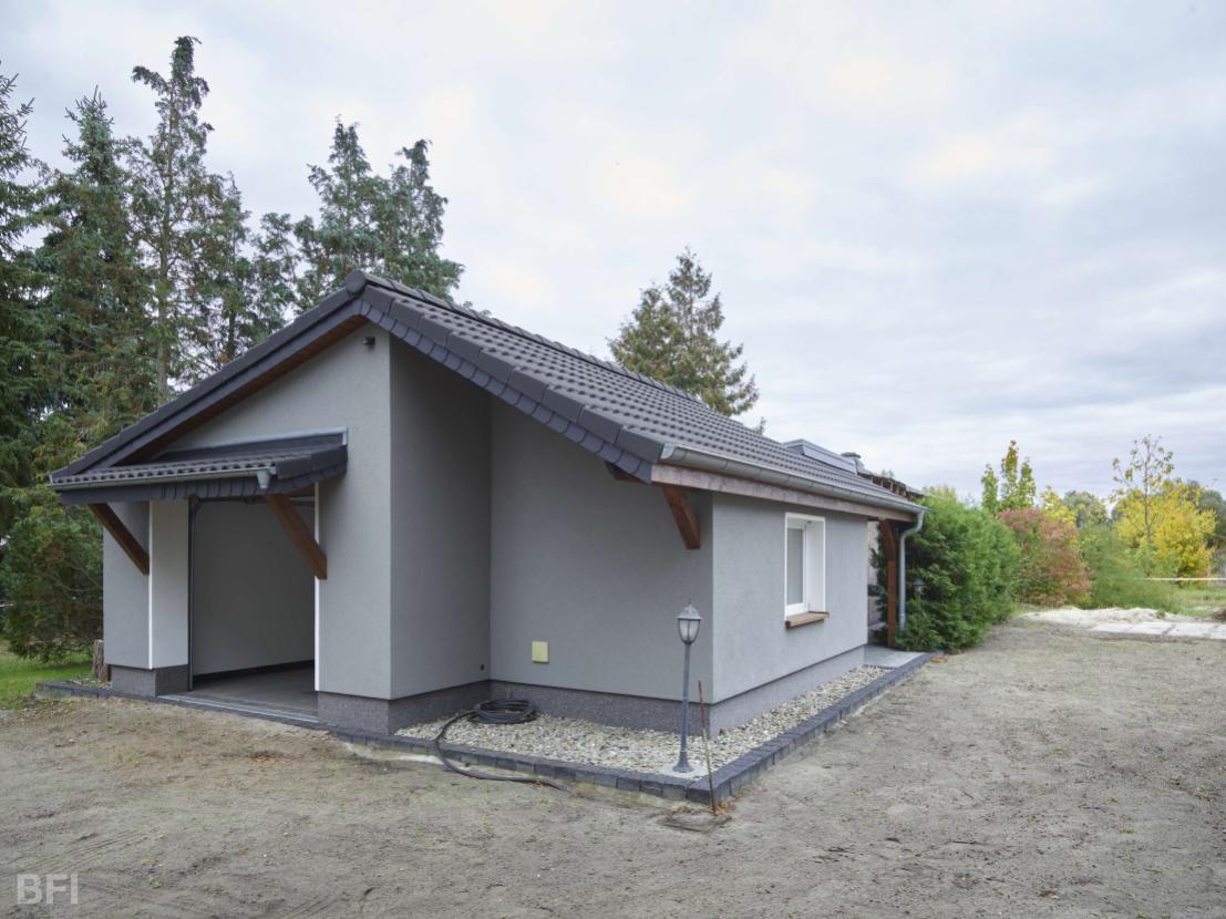 Garage mit Werkstatt