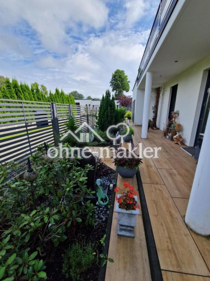 Vorgarten und Eingang