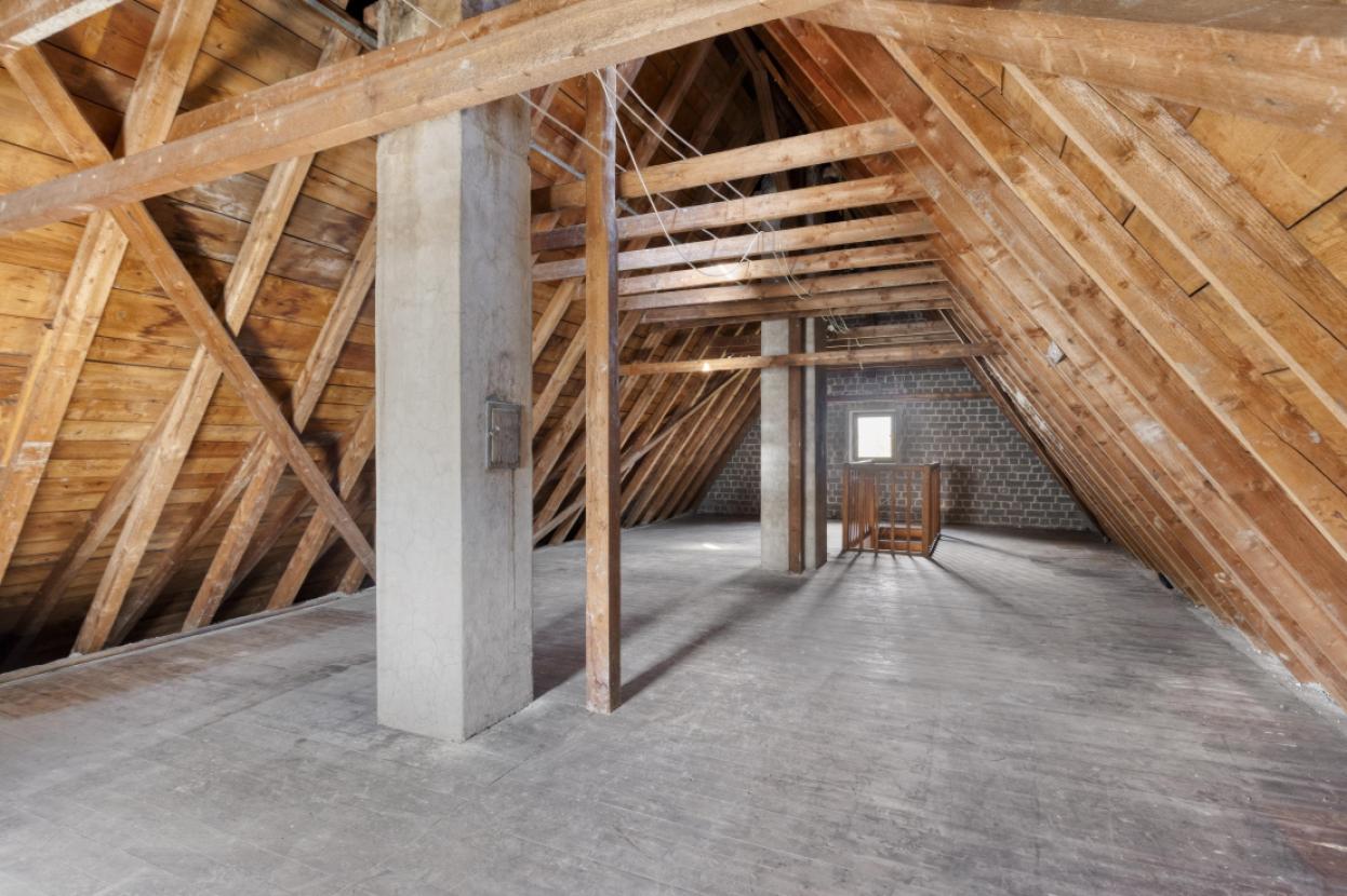 Ausbaufähiger Dachboden