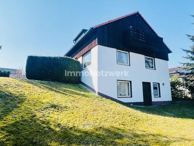 Ansicht Rückseite mit Balkon