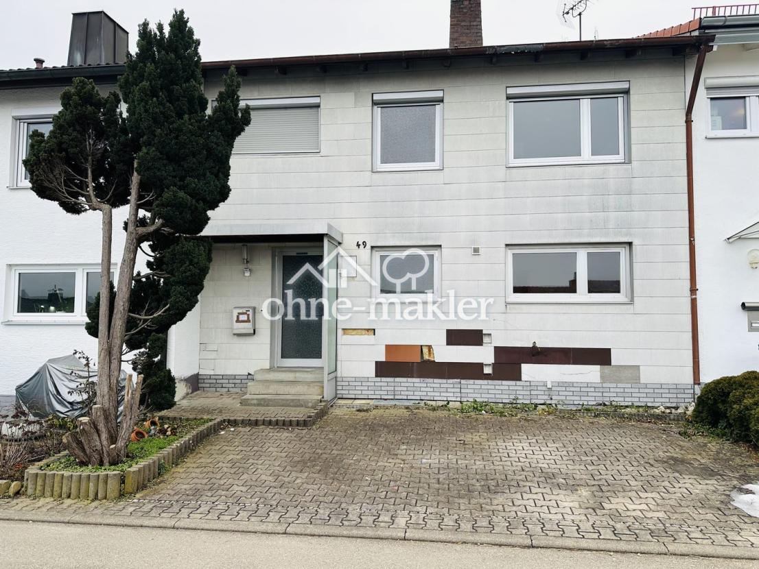 Vorderansicht + Stellplatz