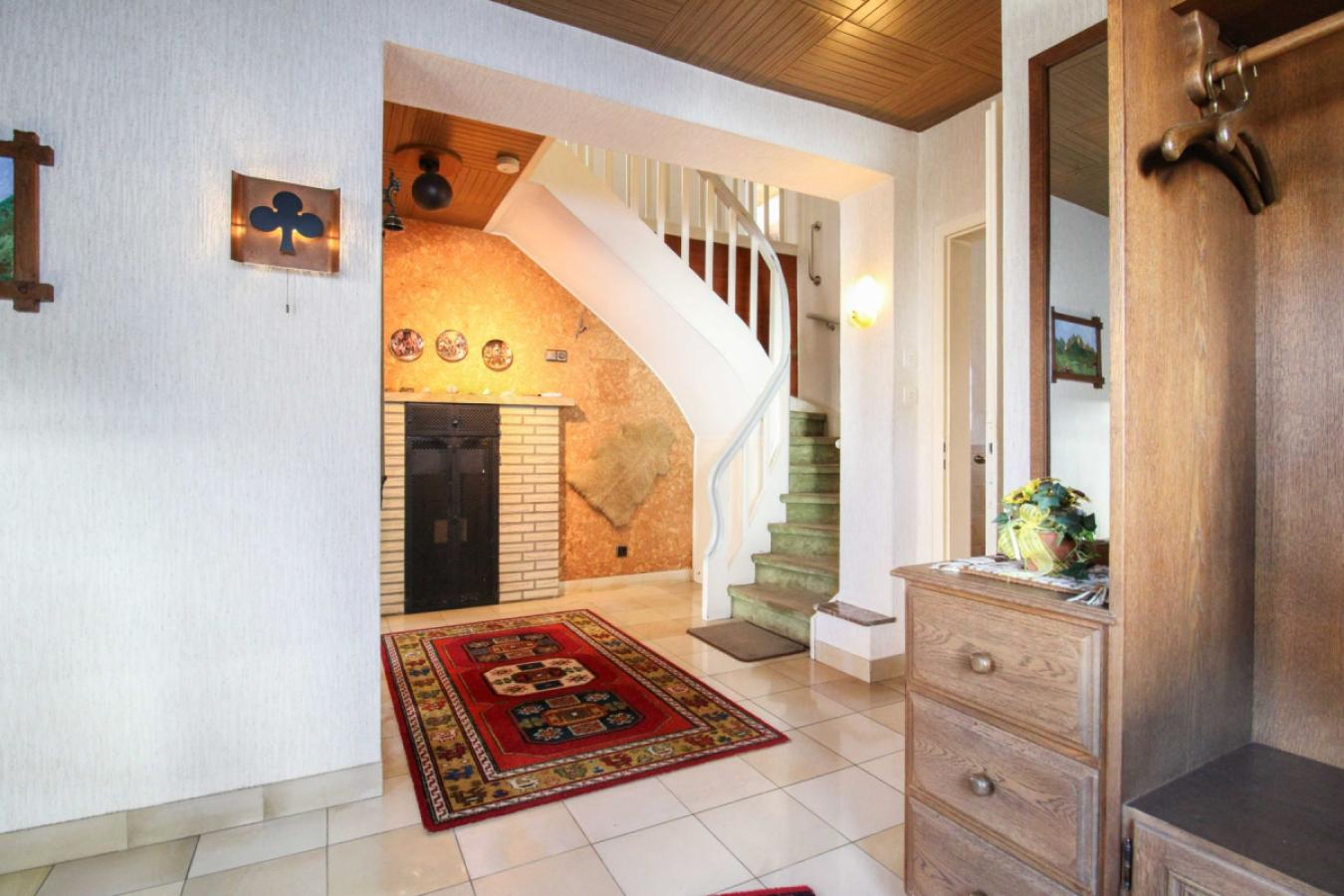 12 Treppenhaus und Kamin 2014