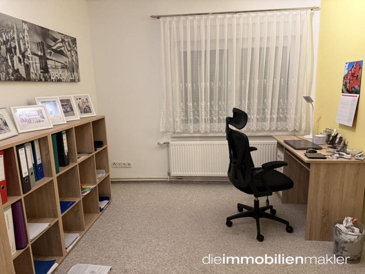 Arbeitszimmer