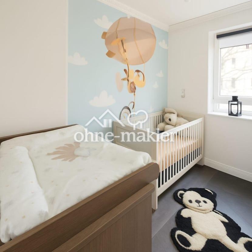 Kinderzimmer/Homeoffice