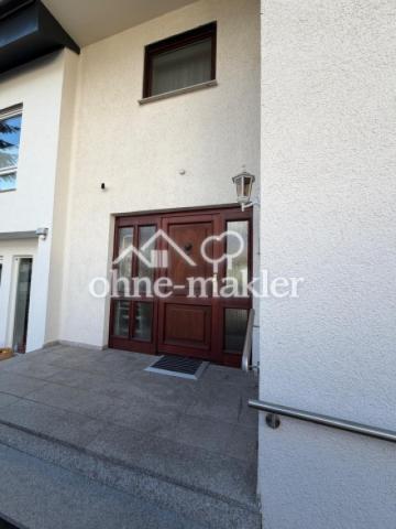 Entrance first floor