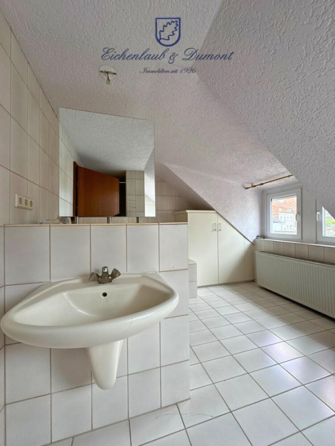 Zwei Waschbecken DG