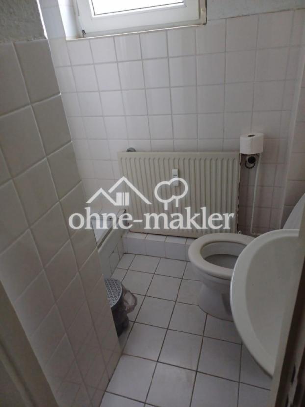 Dusche mit WC im OG 