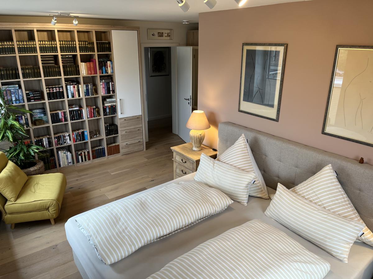 1. Schlafzimmer