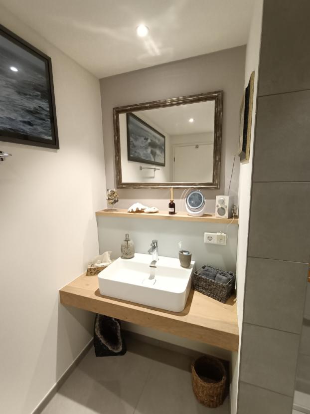 2. Badezimmer