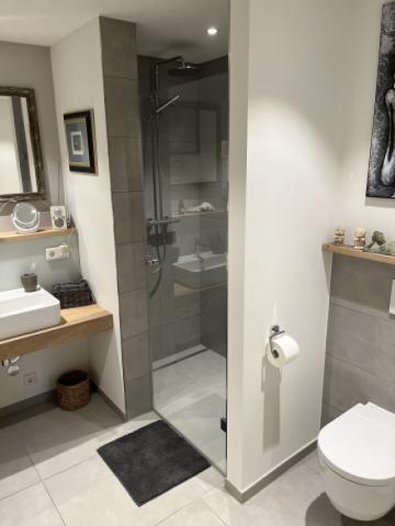 2. Badezimmer