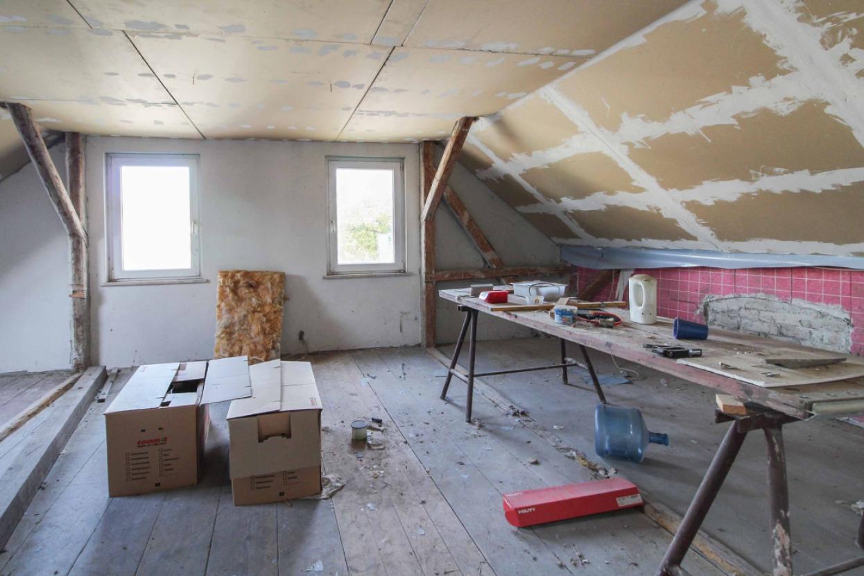 2. ausbaufähiges Zimmer