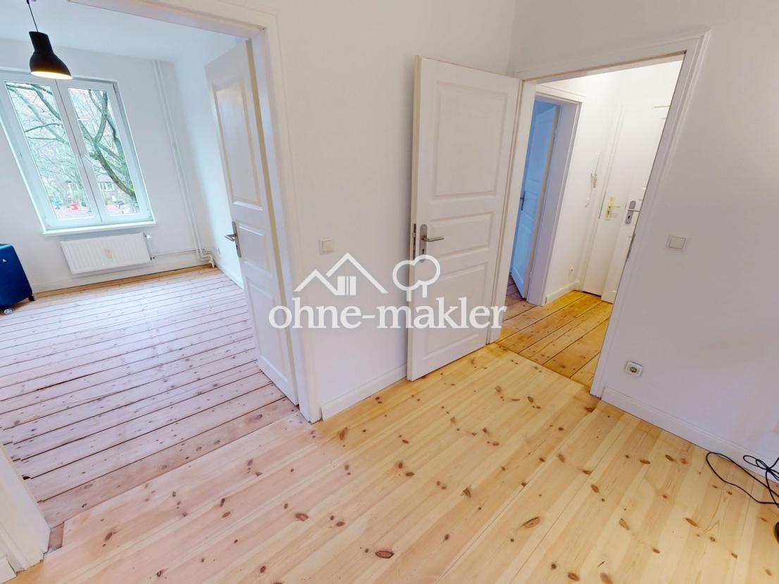 Wohnzimmer / Zimmer 2 / Flur