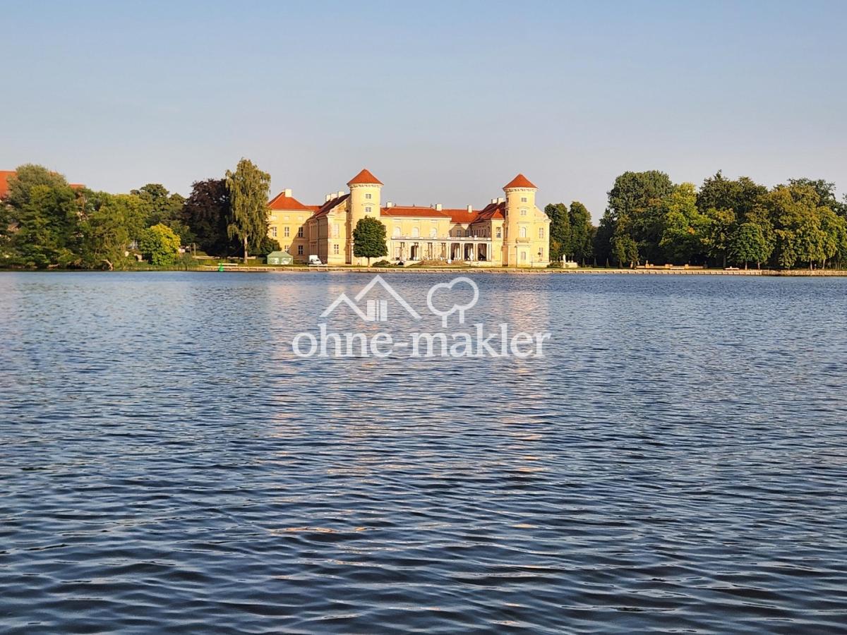 Rheinsberger Schloss Seeseite