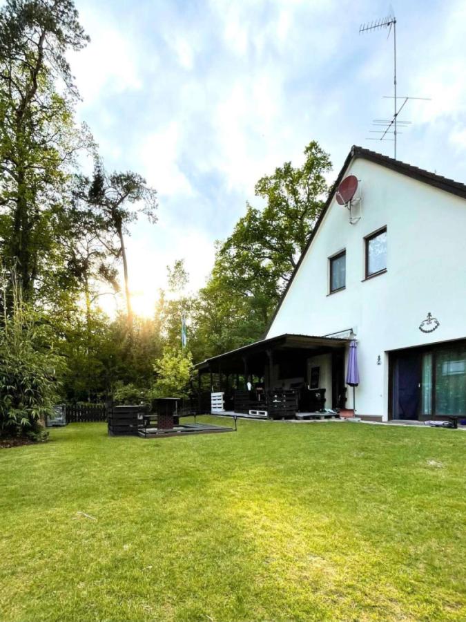 Garten mit Veranda