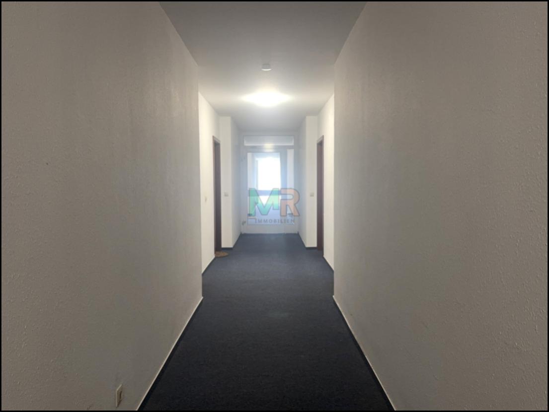 Flur 2. OG