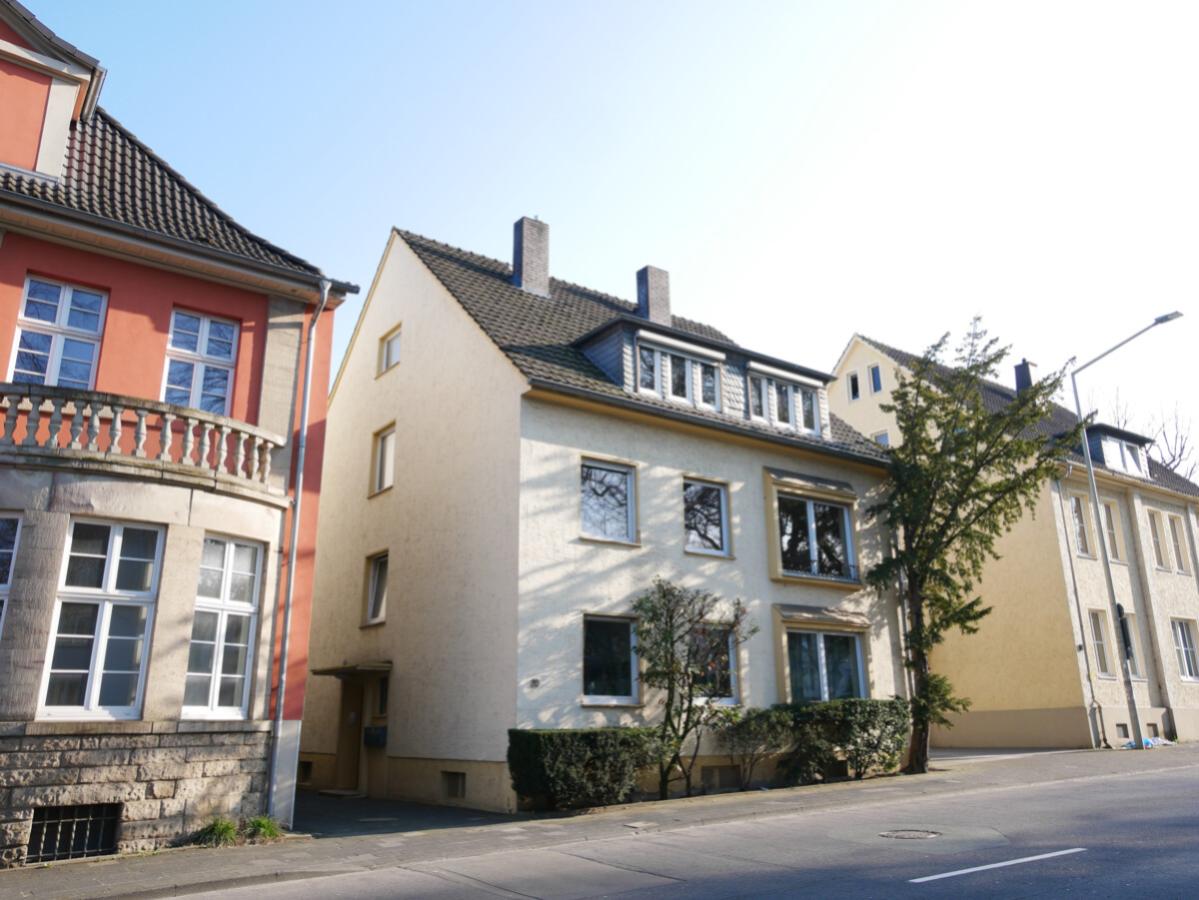 Straßenansicht