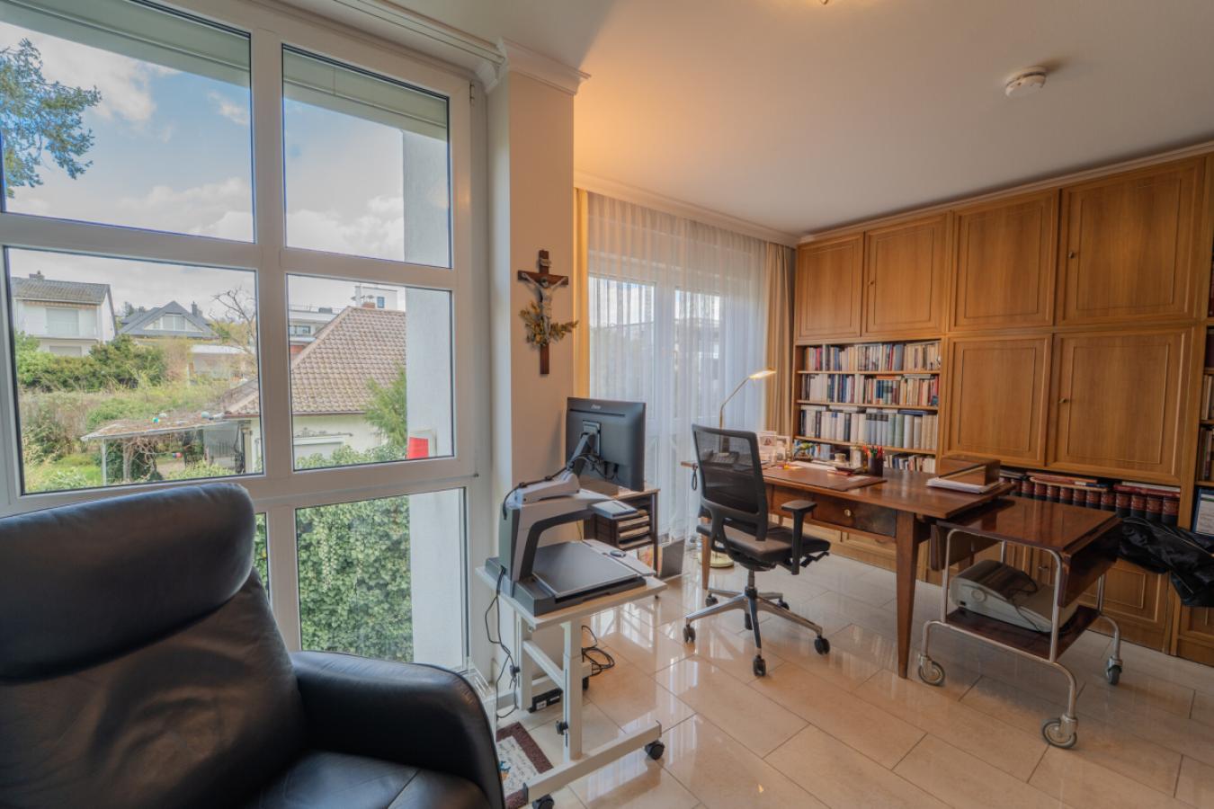 Büro