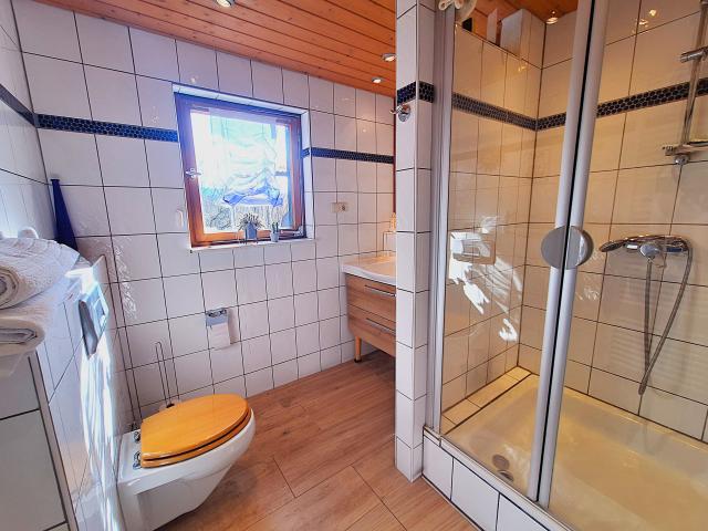 Badezimmer Erdgeschoss