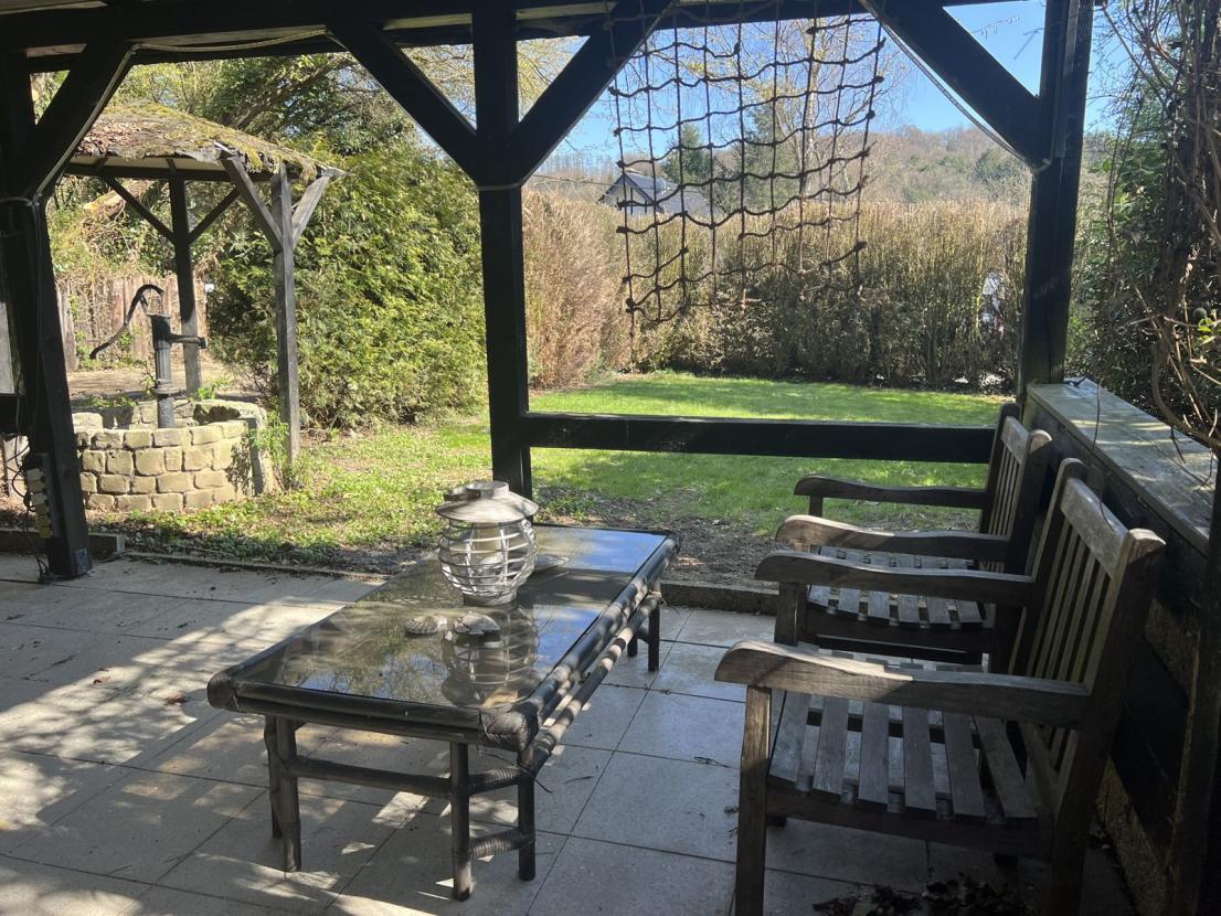 überdachte Terrasse