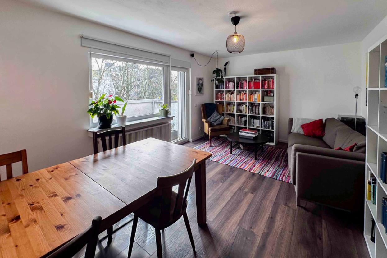 1. Wohnzimmer