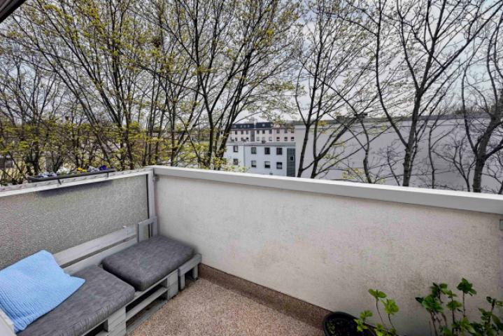 3. Balkon