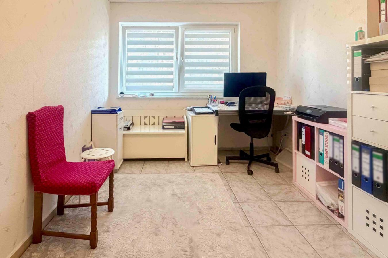 Büro