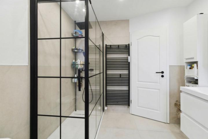 Badezimmer Dusche
