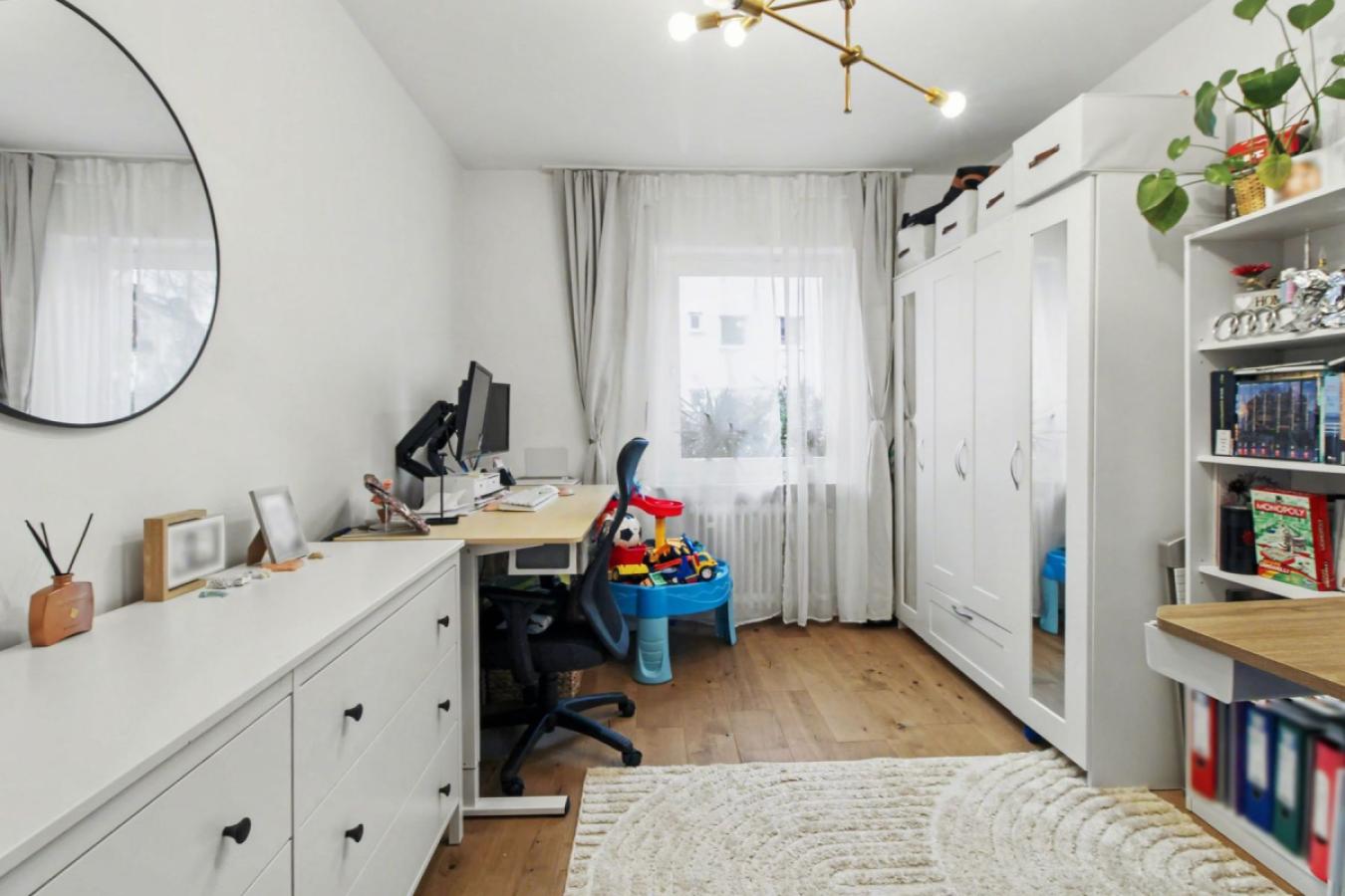 Kinderzimmer Büro