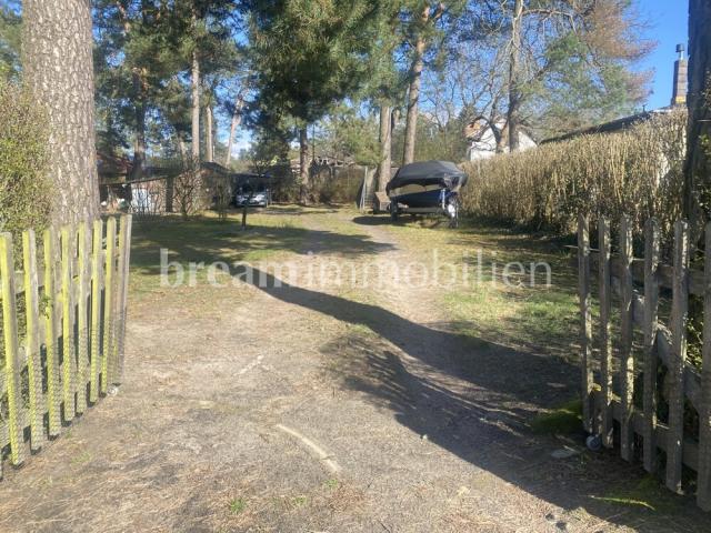 Einfahrt Grundstück