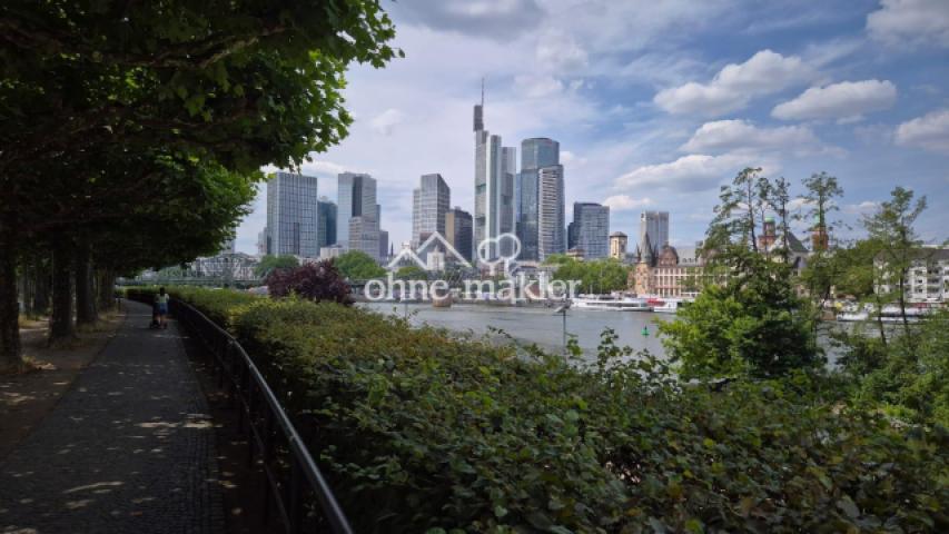 Südliches Mainufer oben (300m)
