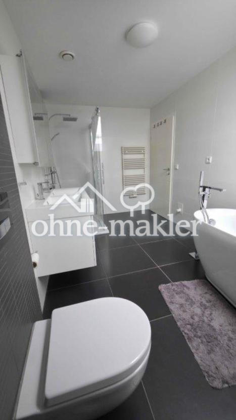 Badezimmer DG